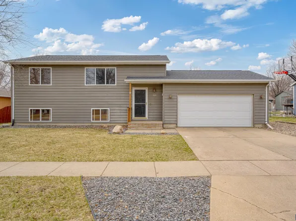 705 N Poplar Ave, Tea, SD 57064