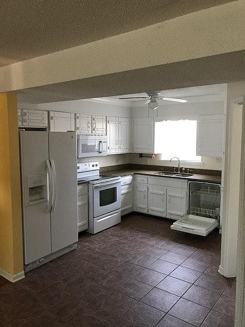 2nd image of 1656 Scenic Gulf Dr Unit A