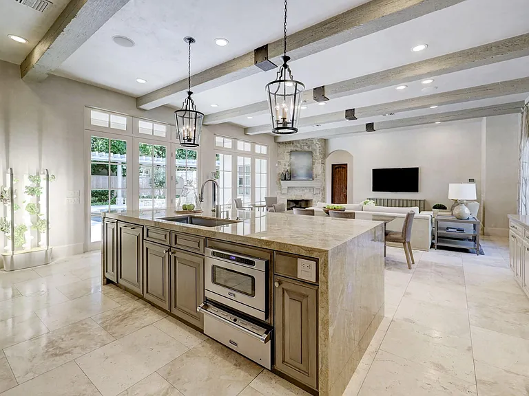 5610 Lynbrook Dr — Photo 13
