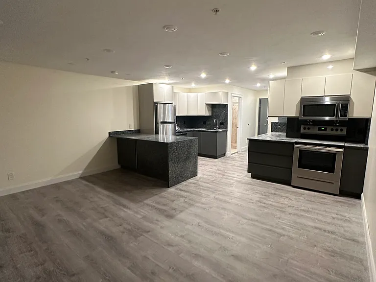 1028 Commonwealth Ave #206 — Photo 5