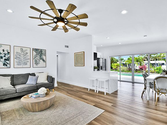 4th image of 6821 Kingston Drive