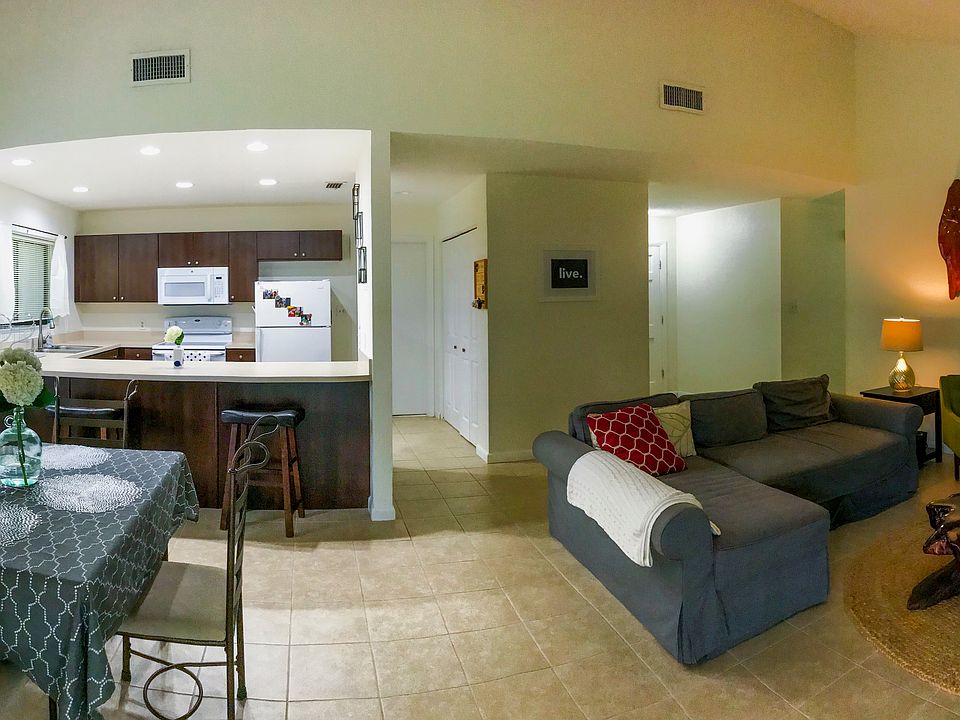 1st image of 2206 E Timberlane Dr