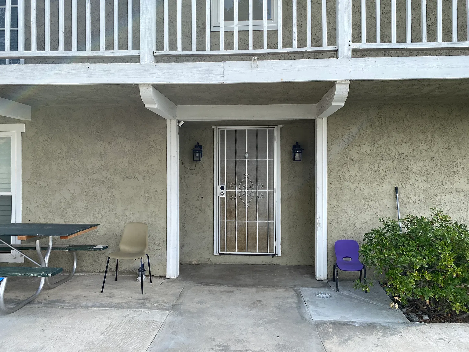 7401 Poppy St — Photo 2