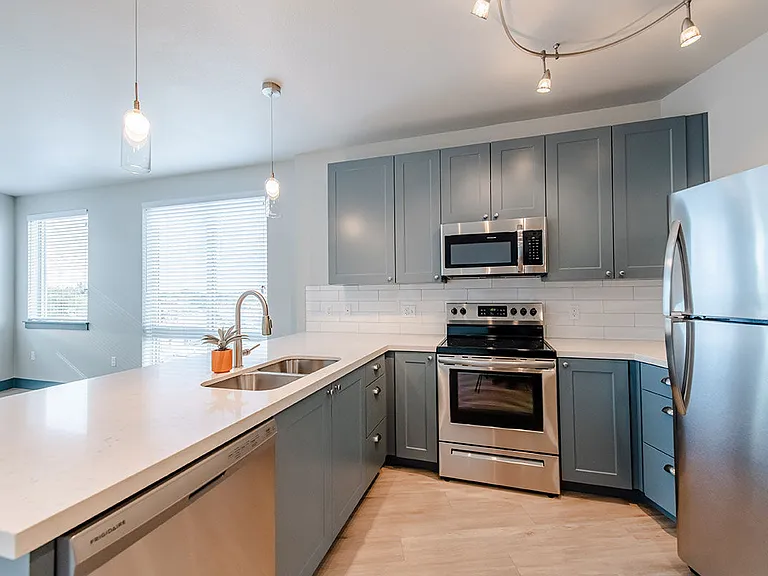 APARTMENTS AT MADDIE — Photo 79