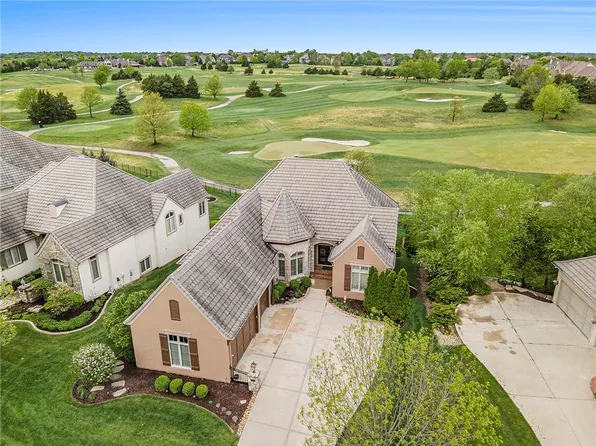 14104 Nicklaus Dr, Overland Park, KS 66223