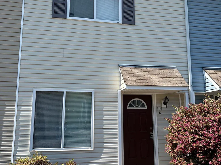 151 Jenness Ln #G — Photo 12