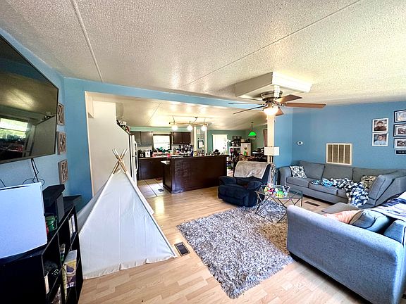 5th image of 24 Livewell Blvd