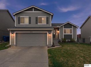 7519 N 143rd St, Omaha, NE 68142