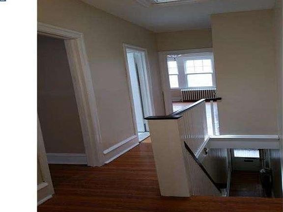 3rd image of 414 E Mount Airy Ave #2