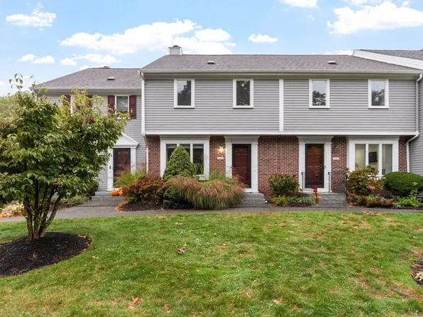 4302 Deerfield Cir Unit 4302, Peabody, MA 01960