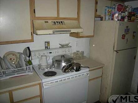 5th image of 5055 Palm Hill Dr APT 309