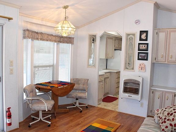 5th image of 13603 E 51st Pl