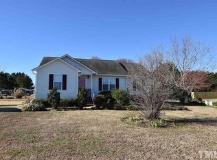 132 Red Star Ln, Clayton, NC 27520