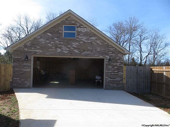 5th image of 234 Wes Ashley Dr