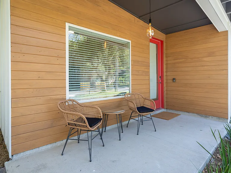 39 Florida Ave — Photo 5