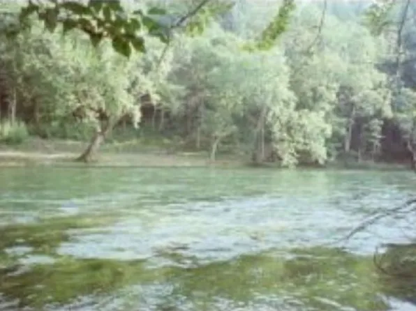 140 Tailwater Rd, Bluff City, TN 37618