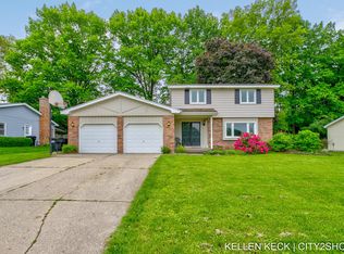 1032 Brownell St SE, Grand Rapids, MI 49508