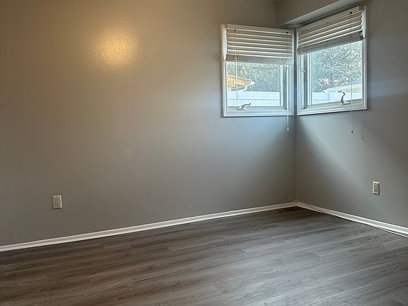 3rd image of 63 Reading Ave Floor 1