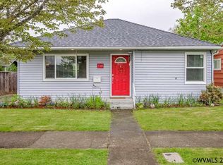 1144 SE Howe St, Dallas, OR 97338