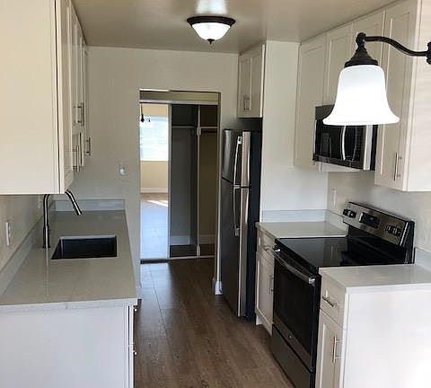 3rd image of 610 Masonic Way APT 1