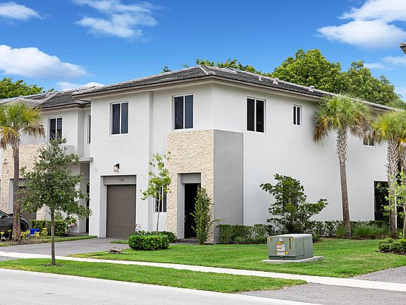 2nd image of 1550 Pioneer Way