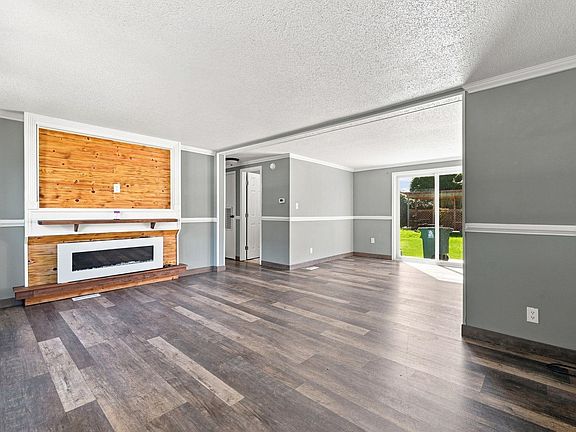2nd image of 1109 Timber Ridge Trail