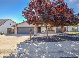 2256 Pinnacles Dr, Rocklin, CA 95677