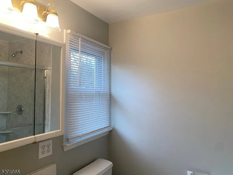 694 Foothill Rd — Photo 19