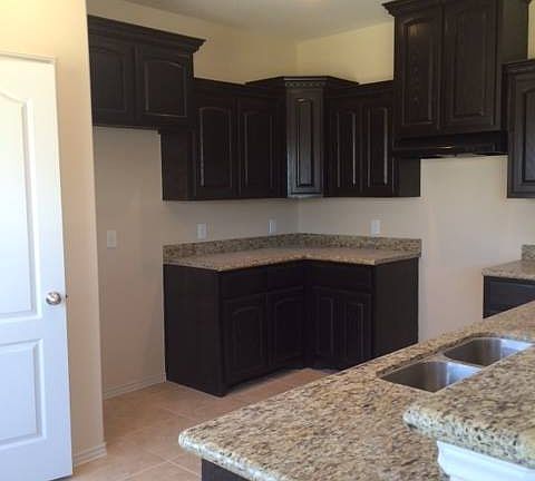 4th image of 3705 Oriole Drive