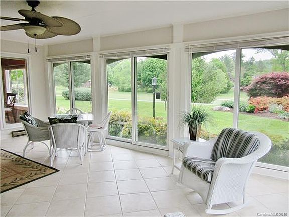 4th image of 772 Fairgate Dr