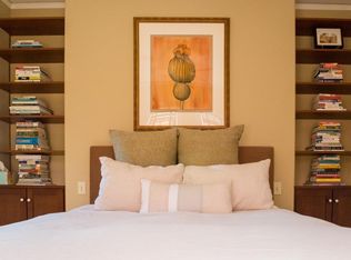 704 Johnson St, Healdsburg, CA 95448