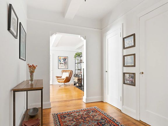 3rd image of 235 E 22nd St APT 14L
