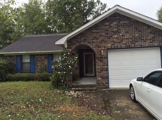 305 Vassar Ct, Ladson, SC 29456