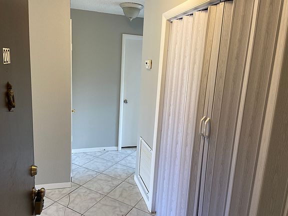 4th image of 227 San Paulo Cir #1