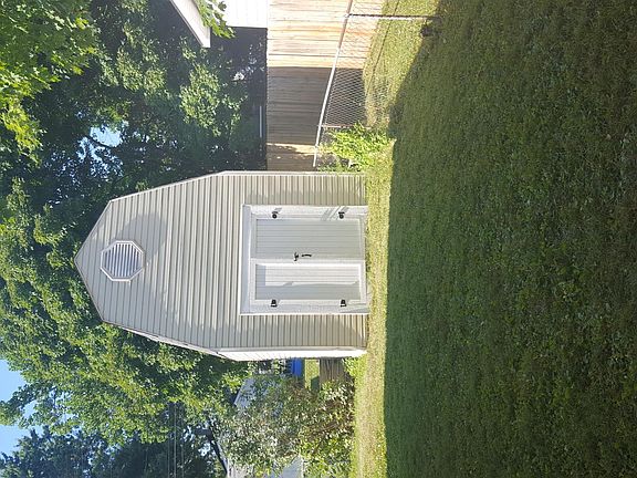 4th image of 410 W Green St #A