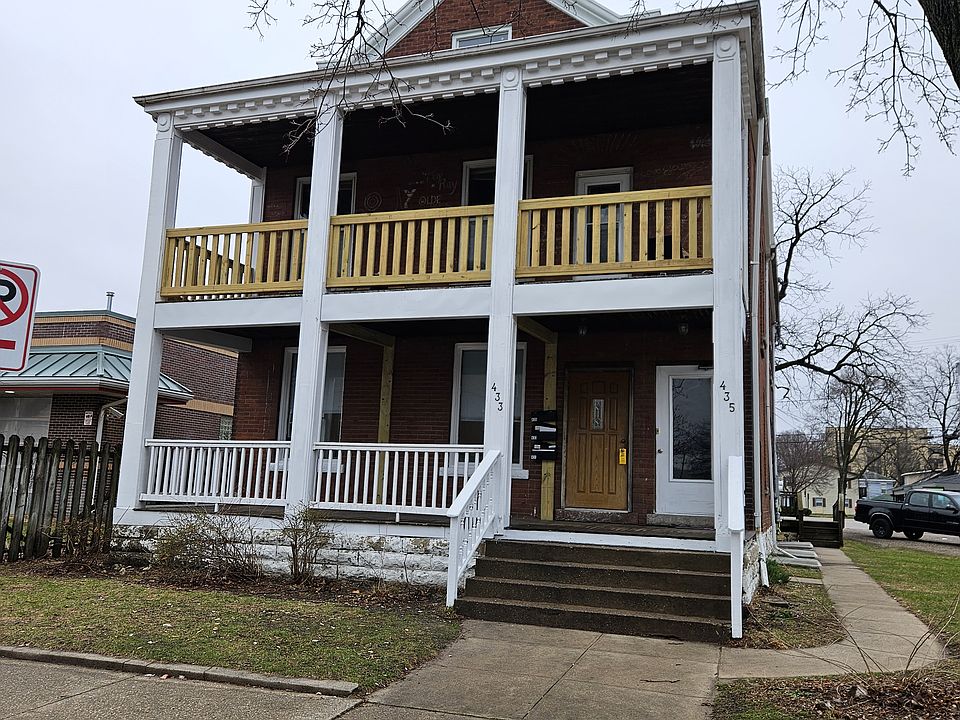 1st image of 431 5th Ave S #431