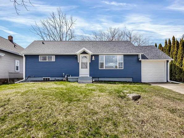 3208 North 12th STREET, Sheboygan, WI 53083