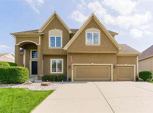 5409 NW 93rd St, Kansas City, MO 64154
