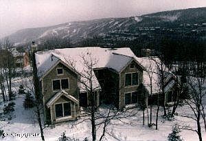 2nd image of 400 Vista Dr