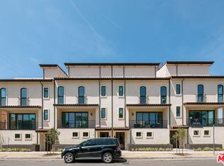 1555 Alvira St, Los Angeles, CA 90035