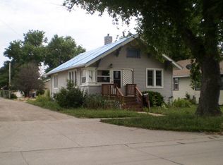 109 W 19th St, York, NE 68467