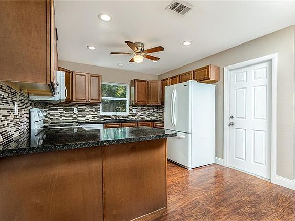 4th image of 5509 W Justin Ct