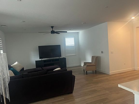 5th image of 2049 La Sal Way