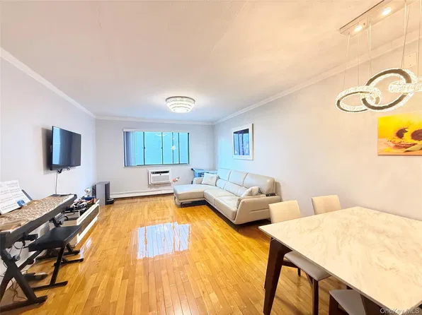 170-20 Crocheron Avenue #203, Flushing, NY 11358