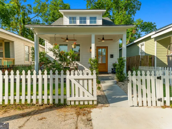 711 32nd St, Savannah, GA 31401