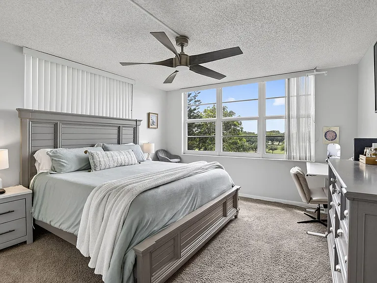 3001 W Rolling Hills Cir #501 — Photo 16