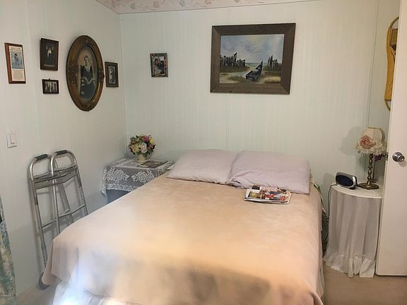5th image of 3175 W Caballero Dr