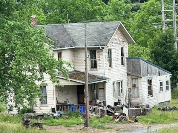 47 Batterson Ln, Troy, PA 16947