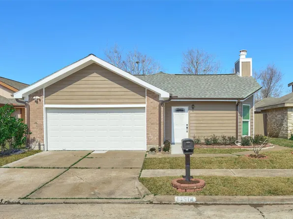 13514 Clarewood Dr, Houston, TX 77083