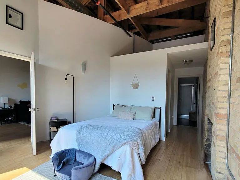 222 S Washington Sq #3 — Photo 13